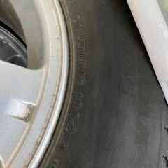 デリカD5 スタッドレスタイヤ  215/70 R16