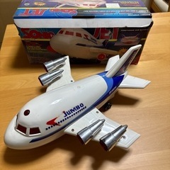 大きな飛行機 おもちゃ 動きます
