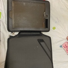 【受付中】iPadケース （ショルダー紐付き） よかったら...