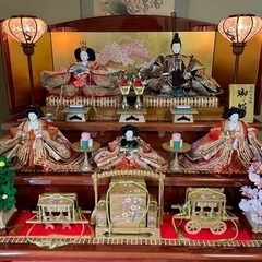 ひな人形　三段五人飾り