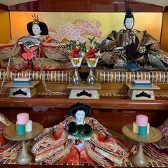 ひな人形　三段五人飾り