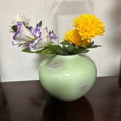 花瓶 焼物 造花 付き