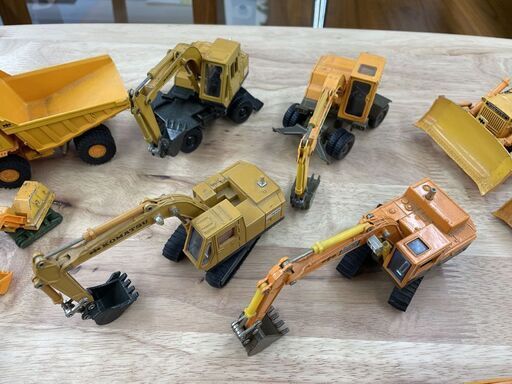 ヨネザワ ダイヤペット KOMATSU コマツ シンセイ SHINSEI トミカ等 ミニカー 建設車両 作業車 まとめ売り 大量 現状品 札幌市 ヨネザワ ダイヤペット KOMATSU コマツ シンセイ SHINSEI トミカ等