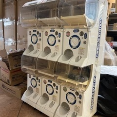 BANDAI ガチャガチャ本体2段　3体