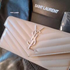 《美品》Yves Saint Laurent イヴサンローラン 財布