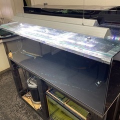 アクリル水槽　150x60x 45(高)