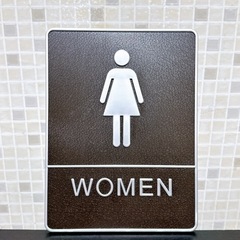 トイレ　サインプレート　女性　woman 標識