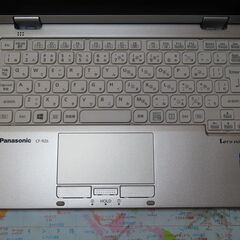 JC08119 極美品・ SIM搭載 累積稼働時間250H CF-RZ6 コンパクト Win11