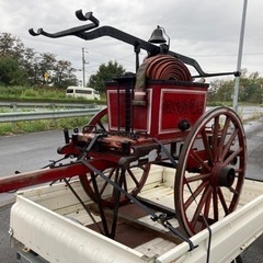 木製レトロ消防ポンプ車