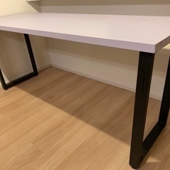 テーブル（DIYで手作り）