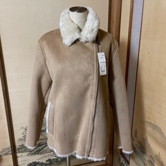 【新品】ユニクロ 5,000円 ムートンタッチジャケット XLサイズ