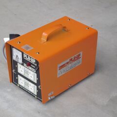 SUZUKID　スター電器　昇圧・降圧兼用ポータブル変圧器　トランスター プラアップ　STX-01