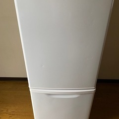 2ドア冷蔵庫138L（2013年製）