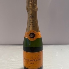 【未開栓】Veuve Clicquot ヴーヴクリコ シャンパン...