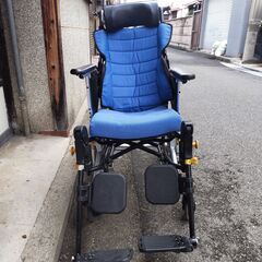 リクライニング車椅子　松永マルチルトコンパクト３Dエレベーティング付