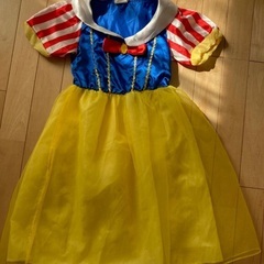 白雪姫　コスプレ用ドレス　サイズ100程度