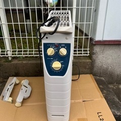 ヒーター　電気式　キャスター付き