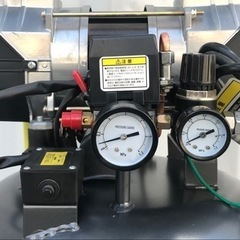 美品！アストロプロダクツ◇38L◇縦型ハイスピードエアコンプレッサー◇エアツール◇AP041010◇K900