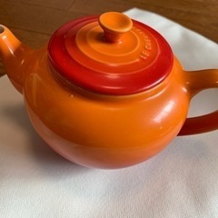 Le Creuset　ル・クルーゼ　ティーポット　オレンジ