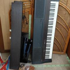 1010-001 Roland Piano Digital HP...
