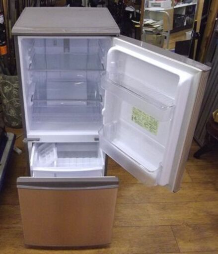 シャープ 2ドア 137L 冷蔵庫 SJ-D14E 2019年製 ホワイト 百Lクラス