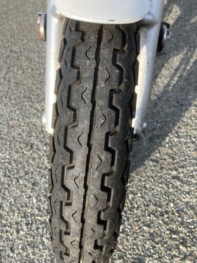 実働 GZ125 白アメリカン 白バイみたい リアボックス付 福岡市南区 AP