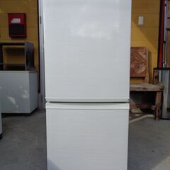 中古美品！　SHARP シャープ　137L 2ドア 冷凍冷蔵庫　...
