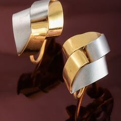 K18/Pt900 デザインイヤリング 品番y22-31