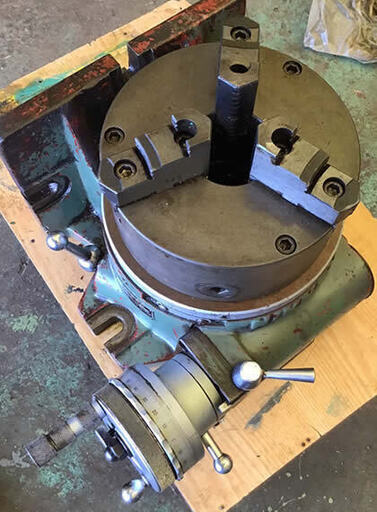 サーキュラー（割出機）SRI-200 チャックφ190 59kg（740）