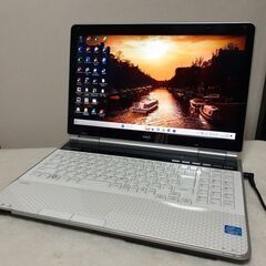 【取引中です】NEC　LaVie　15インチ　i5　6GB　SS...