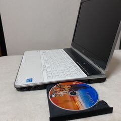 取引中です】NEC LaVie 15インチ i5 6GB SSD Office2021 Wi-Fi マルチ