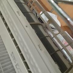 ★【ハイセンス】タグlabel　アマダナ　エアコン　2021年製2.2kw (AT-HA2212)💳自社配送時🌟代引き可💳※現金、クレジット、スマホ決済対応※