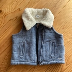 Baby GAP ベスト70