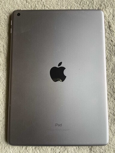 ipad 2017第5 wi-fi 32GB silver バッテリー100％ 911 Apple iPad 