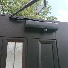 玄関親子ドア  アルミサッシ