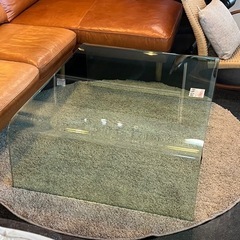 極厚20mm 特注ガラステーブル　モダン　センターテーブル　リビング