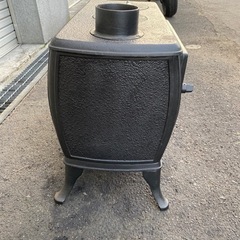 牧ストーブ未使用品