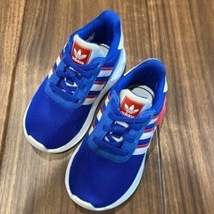 adidas 靴　ほぼ未使用