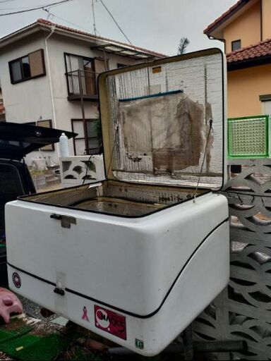 ちょー大型 リヤBOX 横80cm、奥行61cm、高さ46cm バイクだけではなく、