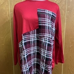 # calabaza レディースシャツ　新品　赤（紅）　M〜L ...
