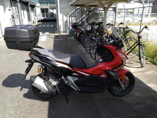 ADV150(純正グリップヒーター、ETC、リアボックス付き)