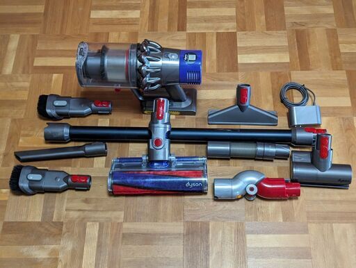 ダイソン dyson V10 SV12 付属品多数！クリーニング済・ガラスコーティング施工済！