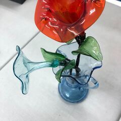 花の置物　ガラス製
