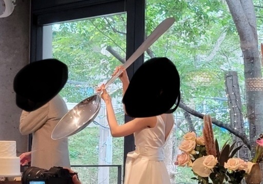 ビッグスプーン　結婚式　ファーストバイト