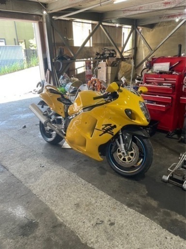 値下げ中 370,000→270,000 スズキ GSX1300r イエロー  ジャンク扱いで