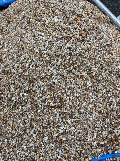 甲賀砂利。ドライガーデン必須アイテム。