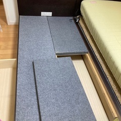 状態の良い木製シングルベッド（引き出し付き２つ）