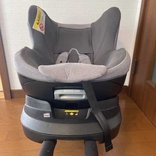 エールべべ　クルット4i グランス　チャイルドシート
