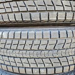 スタッドレスタイヤ　215/65Ｒ16 アルミホイール付