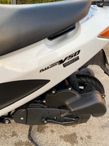 登録手続き代理可です。走行距離 2250kmスズキ アドレスv50 フルフェイスヘルメット　手袋付き 登録手続き代理可です。走行距離 2250kmスズキ アドレスv50 フル